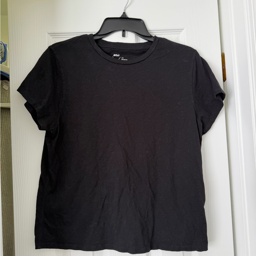 Aerie Black Short Sleeve T-Shirt - L